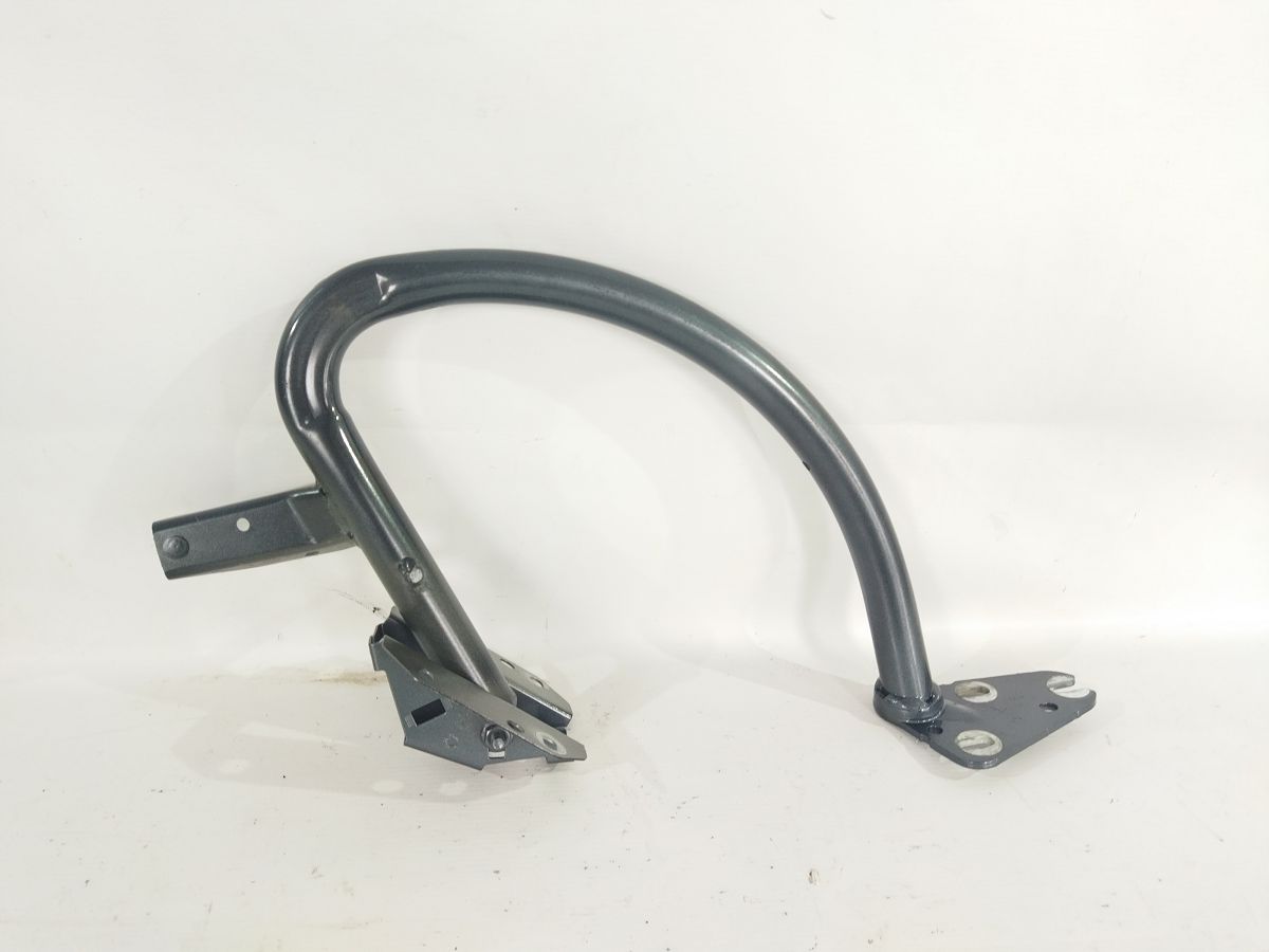 A4 Петля крышки багажника левая Audi A4 2013-2016 8K5827301AC Audi A4 4