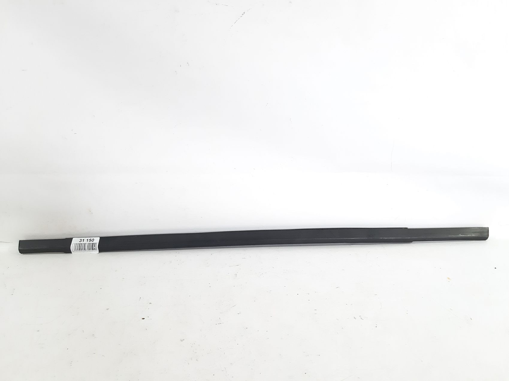 Journey Ущільнювач скла зовнішній двері задньої правої Dodge Journey 2009-2020 5076858AJ Dodge Journey 4