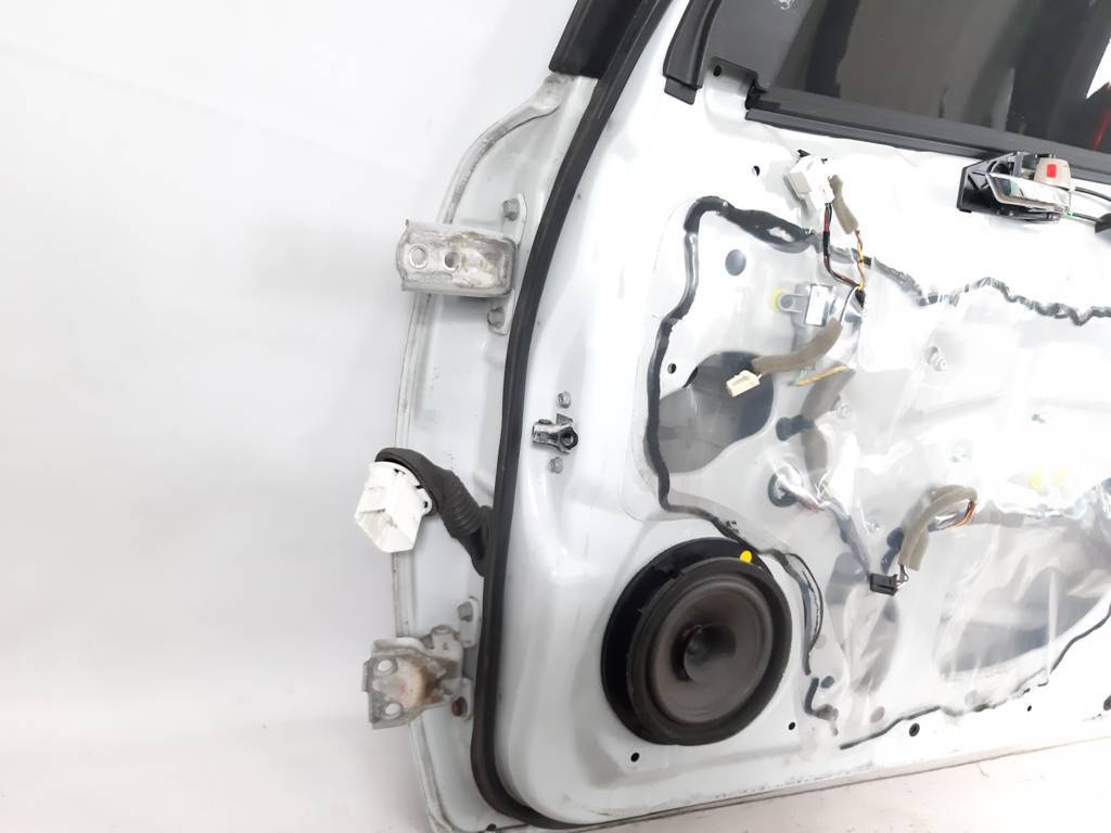 Kizashi Дверь передняя правая голая Suzuki Kizashi 2009-2019 6800157820000 Suzuki Kizashi 6