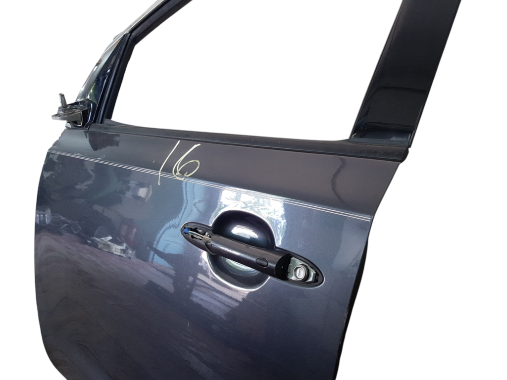 Sedona Двері передні ліві KIA SEDONA 2015-2018 76003-A9001 Kia Sedona 2