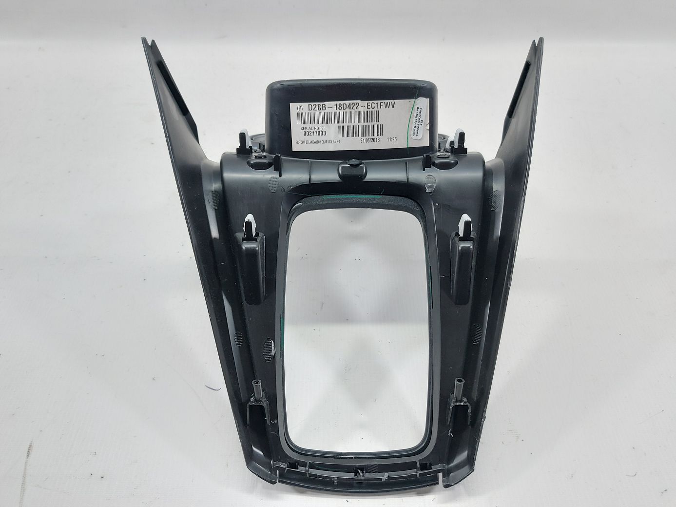 Fiesta Накладка кнопок керування клімат-контролем Ford Fiesta 2014-2019 D2BZ9904644BA Ford Fiesta 5