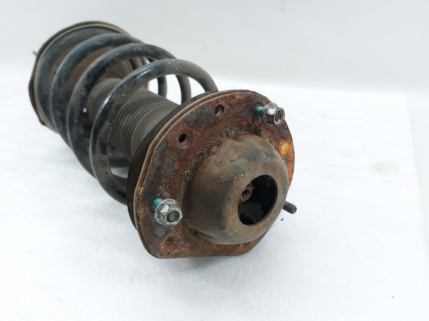 Hhr Стойка амортизатора передняя правая Chevrolet HHR 2006-2011 20794268 Chevrolet HHR 3