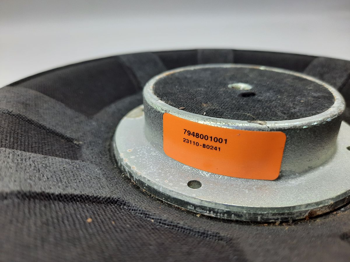 5 series Динамік у підлогу правий (порваний) BMW 5 series 2011-2019 65139169688 BMW 5 series 3