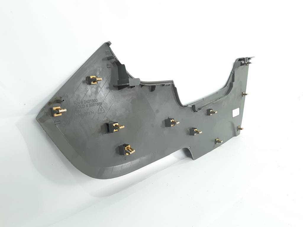 Malibu Накладка центральной консоли правая Chevrolet Malibu 2014-2016 23218924 Chevrolet Malibu 6