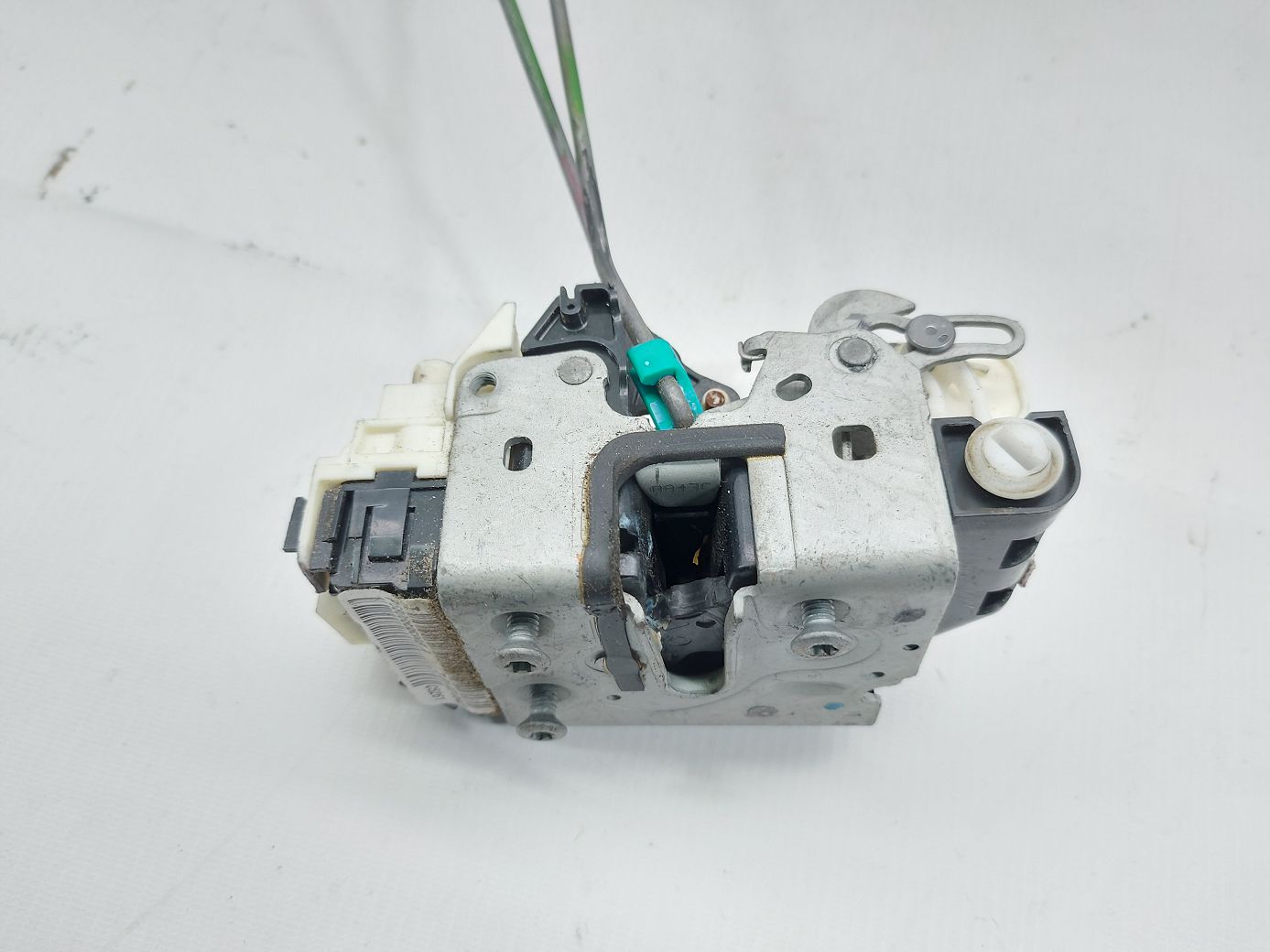 Compass Замок двери задней левой Jeep Compass 2011-2017 68068353AC Jeep Compass 2