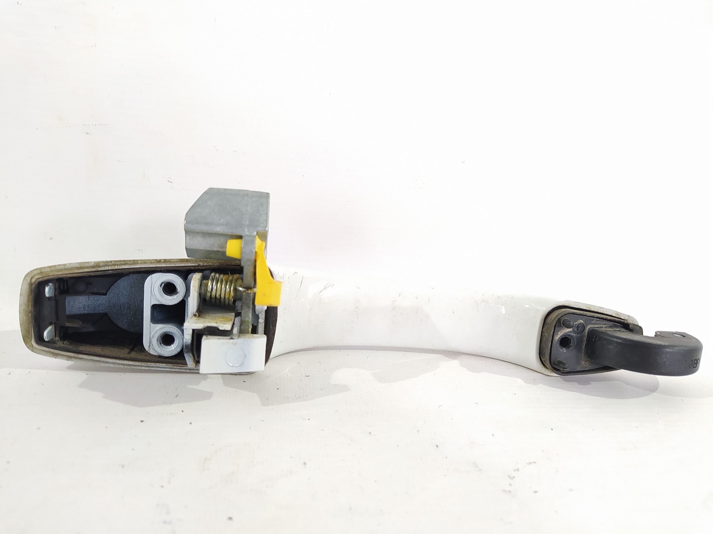 Patriot Ручка дверей задньої зовнішньої ліва Jeep Patriot 2011-2014 XU81CDMAG Jeep Patriot 4 Patriot Ручка дверей задньої зовнішньої ліва Jeep Patriot 2011-2014 XU81CDMAG Jeep Patriot 4