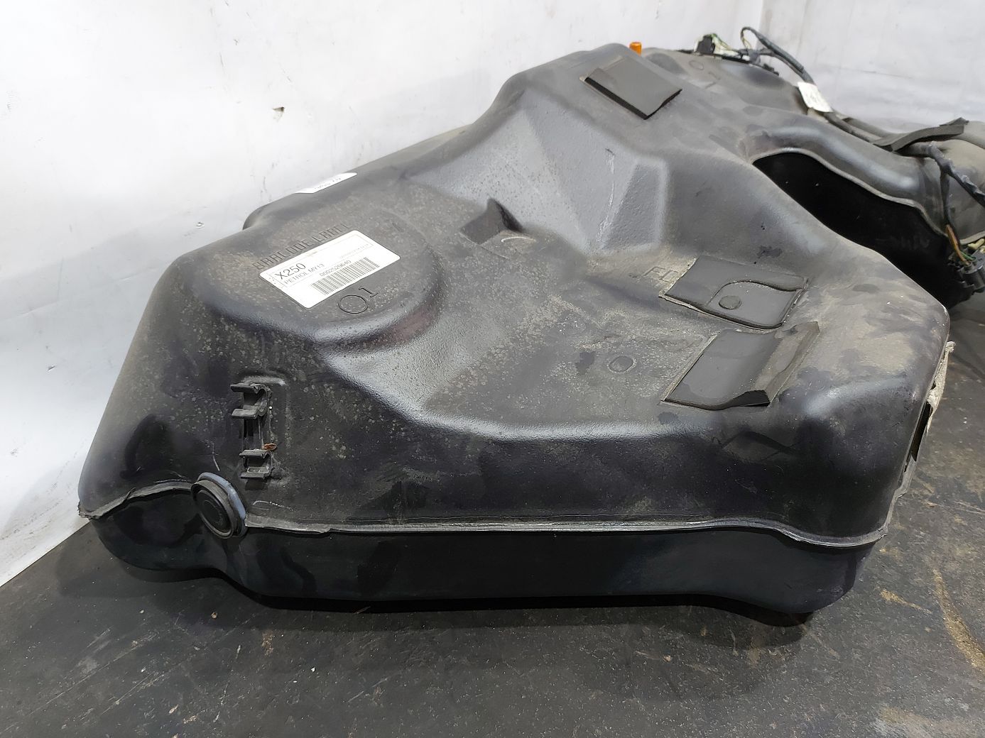 Xf Бензобак Jaguar XF 2013-2015 C2Z29266 Jaguar XF 3