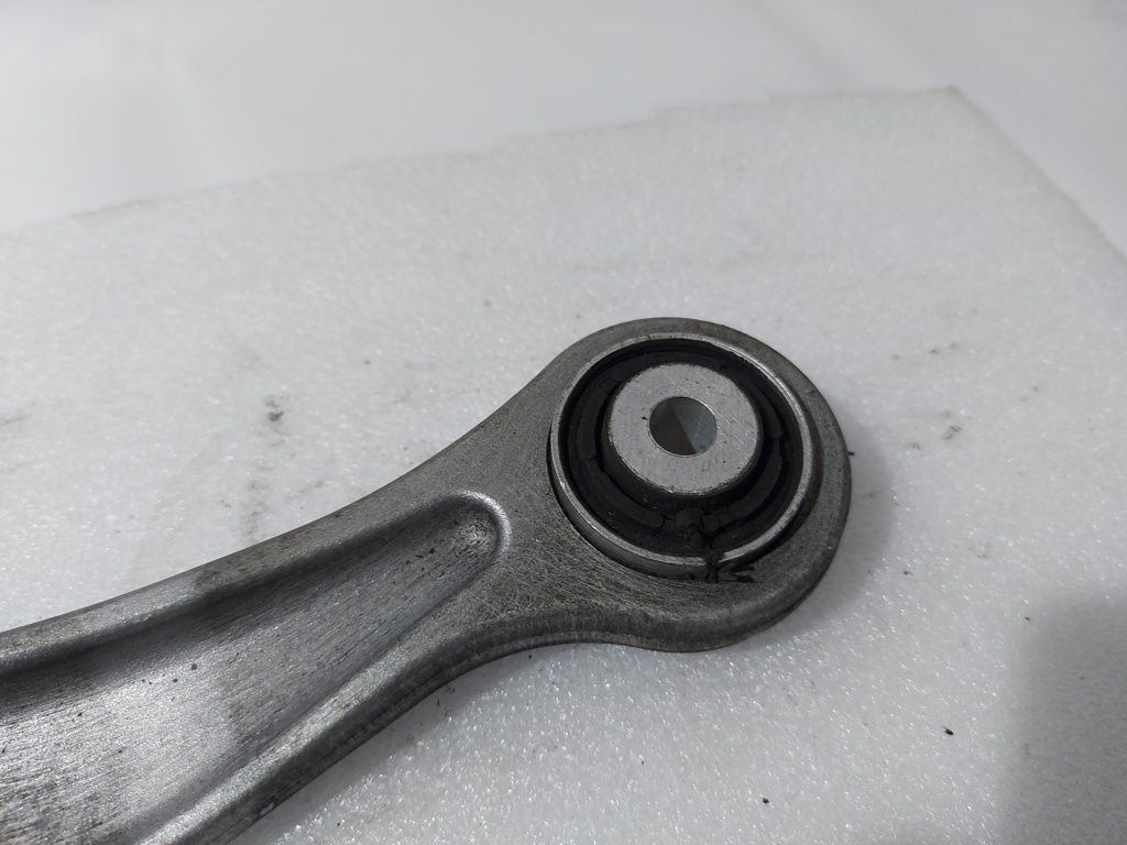 5 series Рычаг задний поперечный правый /левый BMW 5 series 2009-2019 33326775902 BMW 5 series 14