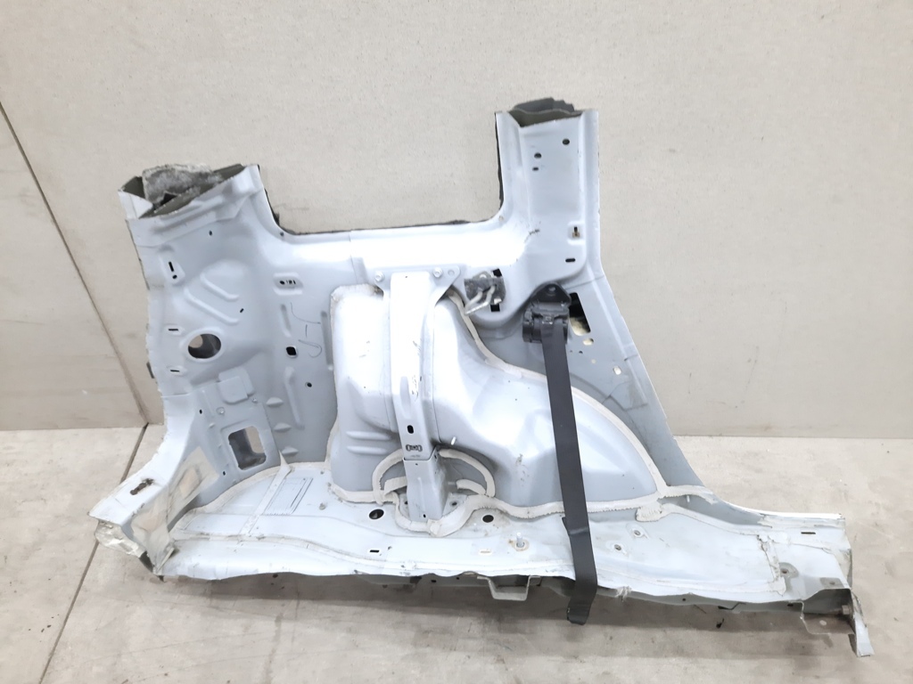 Patriot Чверть задня ліва Jeep Patriot 2007-2017 68019179AB Jeep Patriot 15