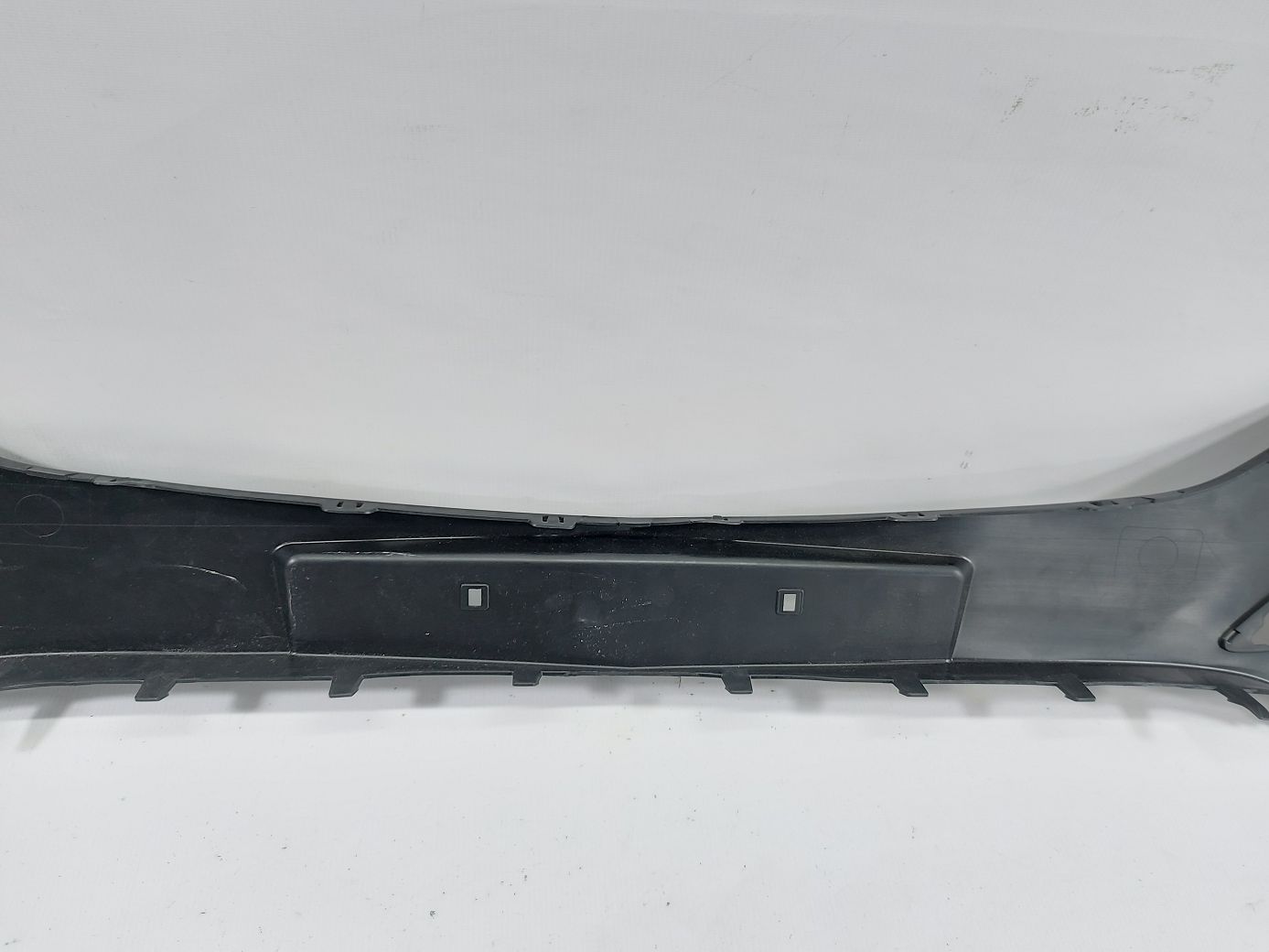 Передні бампери Передній бампер верхній (дефект) Chevrolet Equinox 2017-2021 84385251 Chevrolet Equinox 9