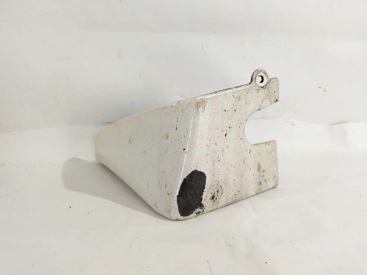 Altima. Бризковик задній лівий Nissan Altima 2013-2018 999J2UZK23 Nissan Altima