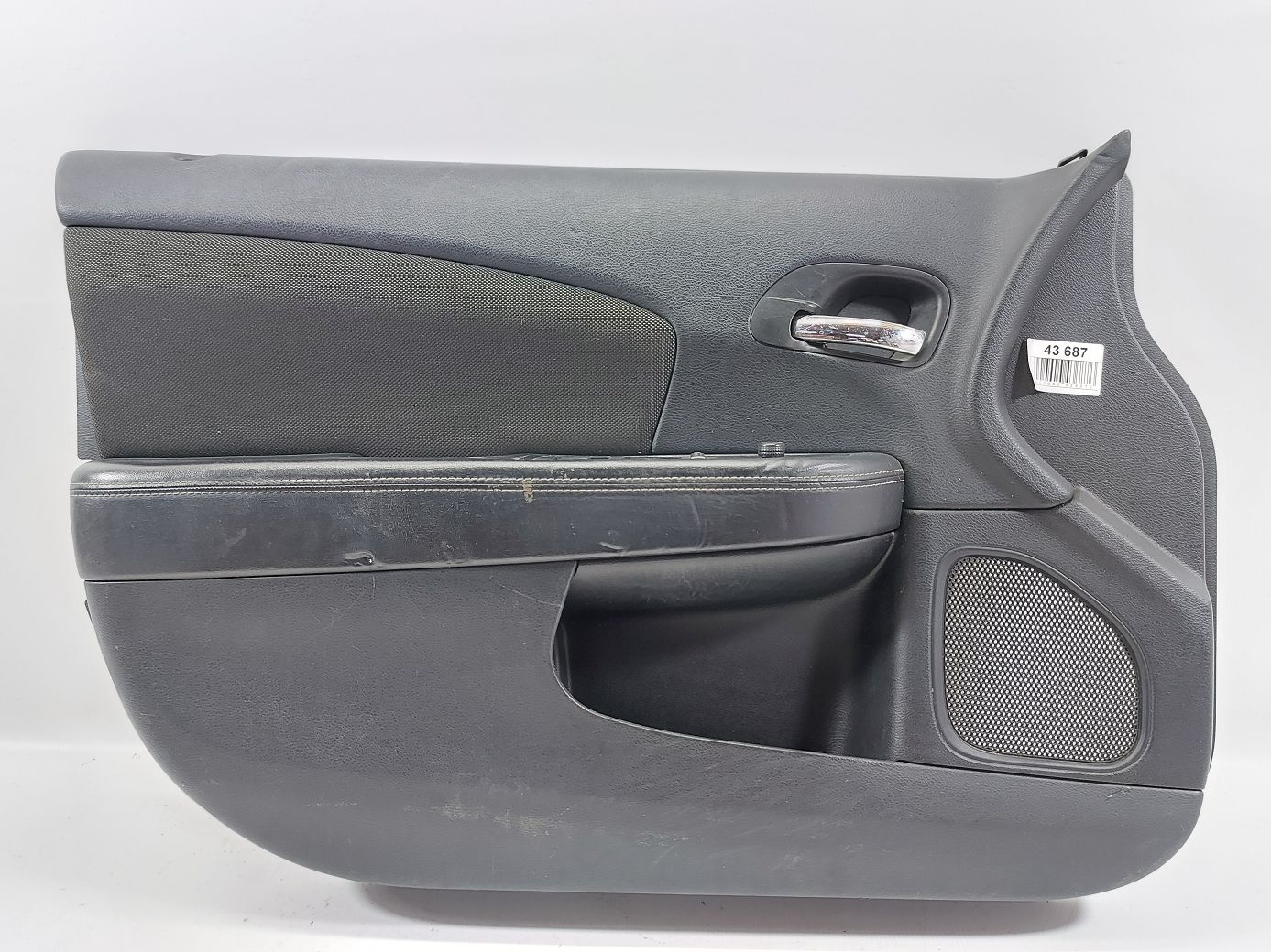 Avenger. Карта двери передней левой (черн, кожа) Dodge Avenger 2011-2014 1VW991X9AA Dodge Avenger