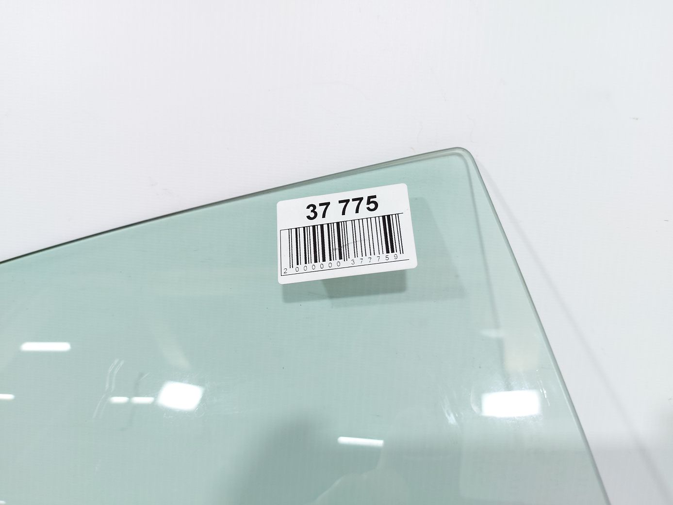 Sonata Скло дверей задньої правої Hyundai Sonata 2011-2015 834203S010 Hyundai Sonata 5