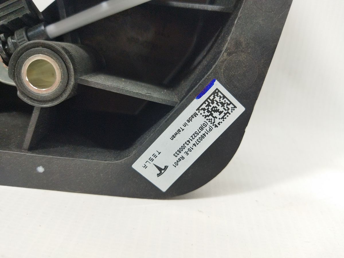 Model 3 Порт зарядки Tesla Model 3 2020-2024 149037410E Tesla Model 3 5