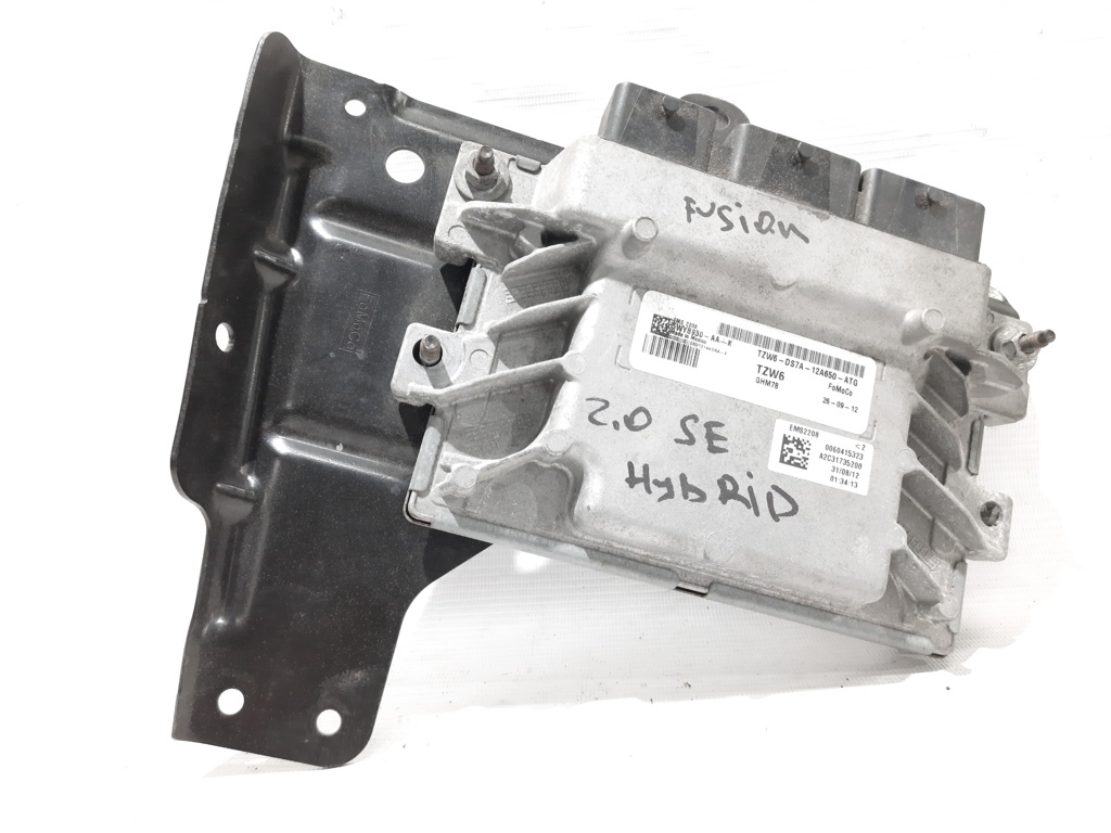 Fusion hybrid Блок керування двигуном Ford Fusion Hybrid 2013-2016 DS7A-12A650-ATG Ford Fusion Hybrid 7