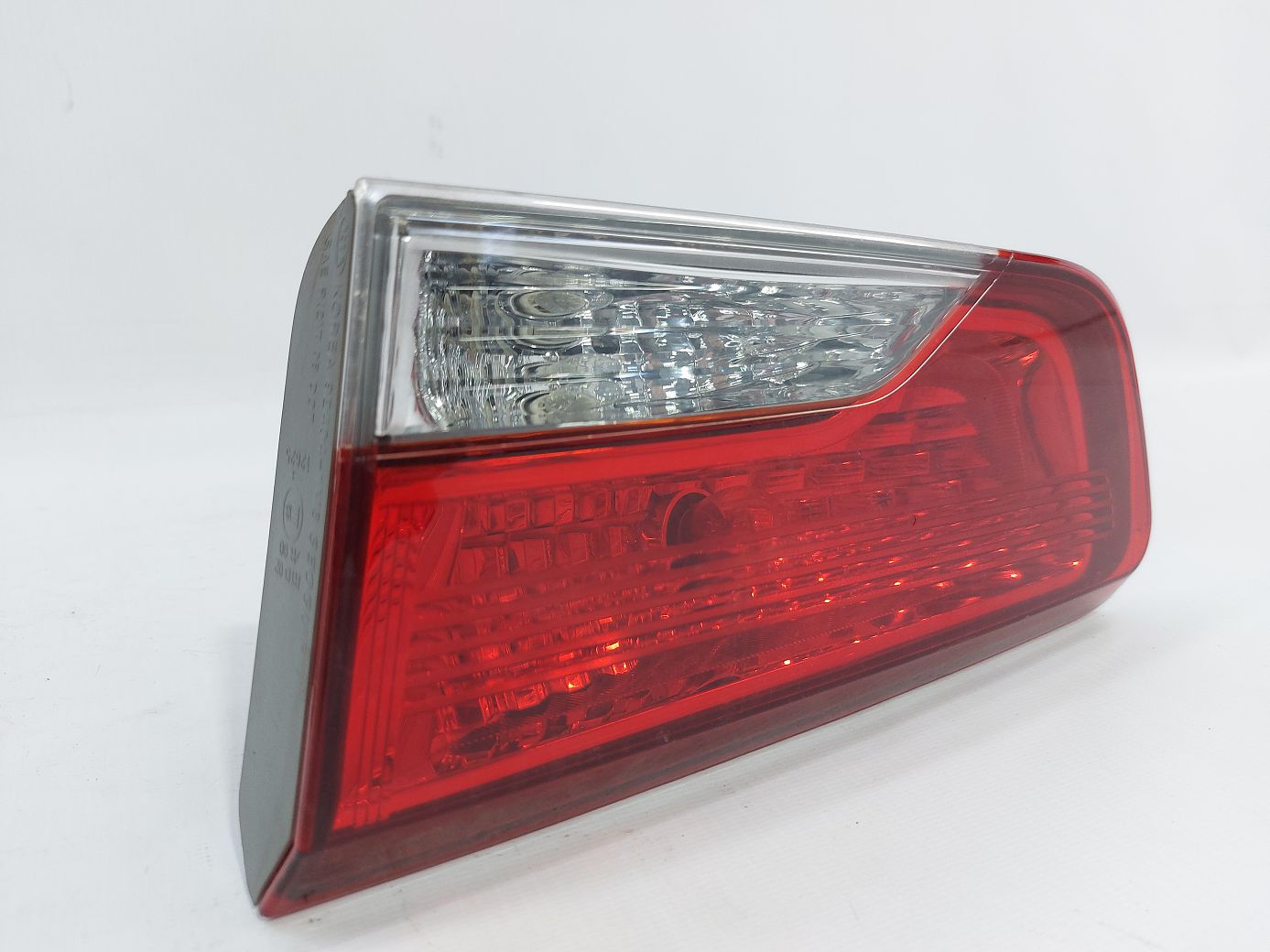 Forte koup Ліхтар кришки багажника правий Kia Forte Koup 2010-2013 924041M300 Kia Forte Koup 3 Forte koup Ліхтар кришки багажника правий Kia Forte Koup 2010-2013 924041M300 Kia Forte Koup 3