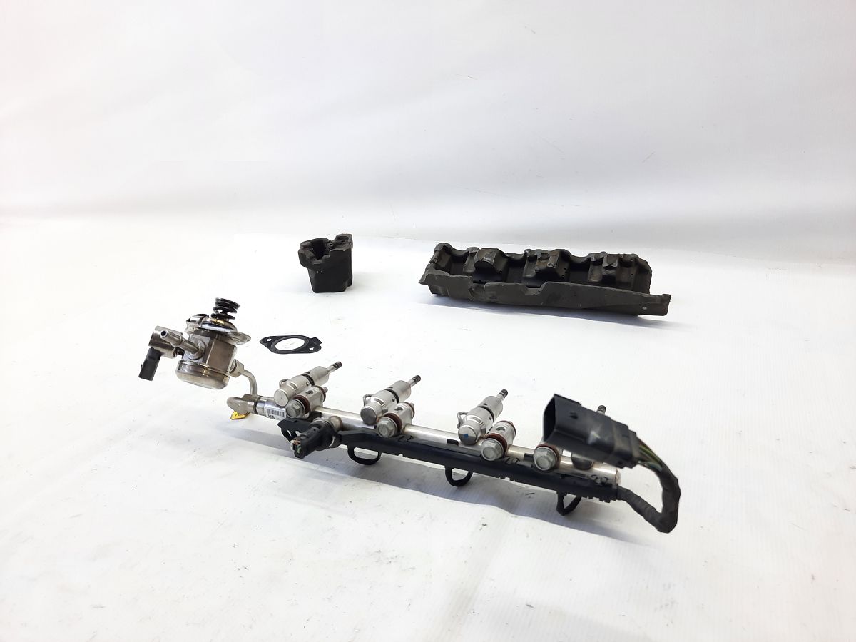 Malibu Паливна рейка Chevrolet Malibu 2013-2016 12689346 Chevrolet Malibu 12