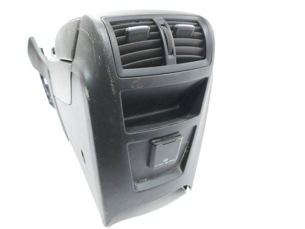 Regal Консоль центральна Buick Regal 2012-2017 22742366 Buick Regal 5