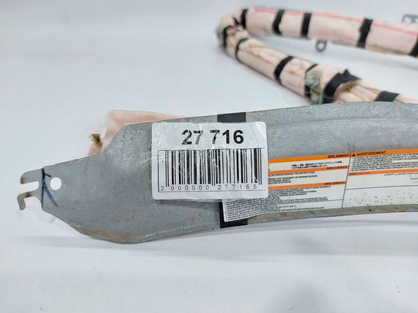 Sentra Air bag шторка права Nissan Sentra 2014-2015 985P03SG9A Nissan Sentra 4