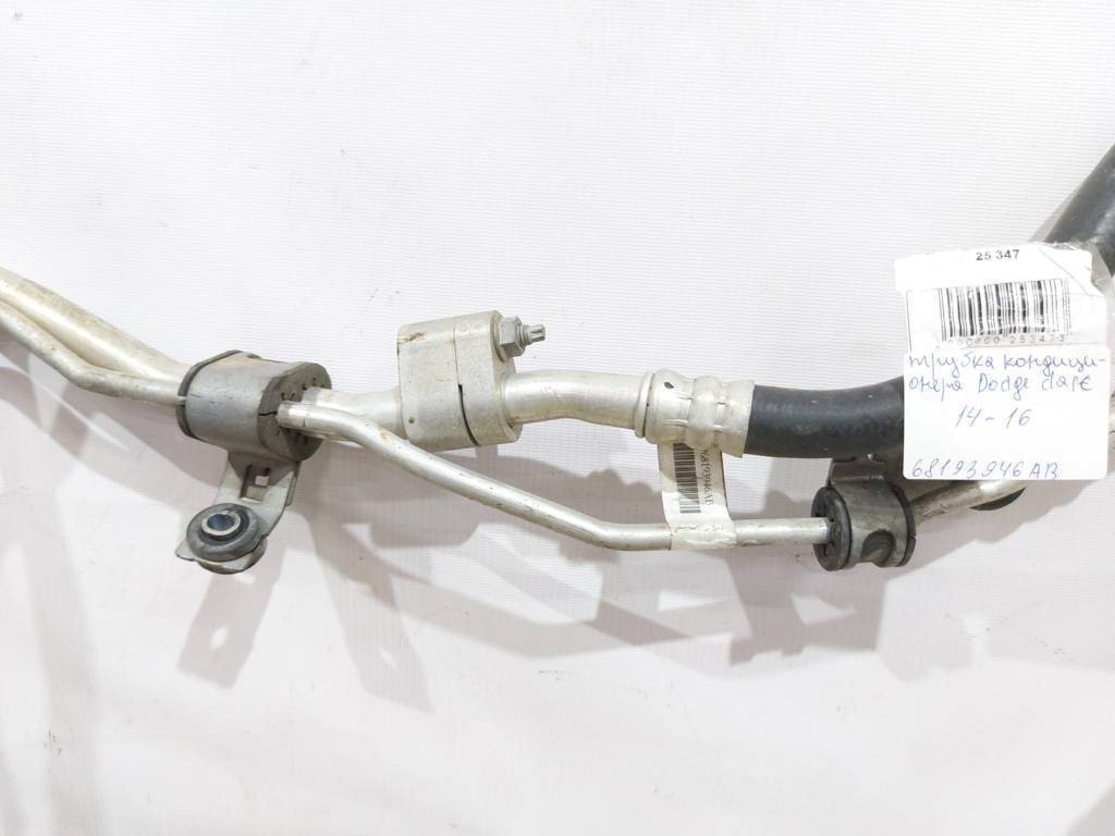 Dart Трубка кондиціонера Dodge Dart 2014-2016 68193946AB Dodge Dart 25