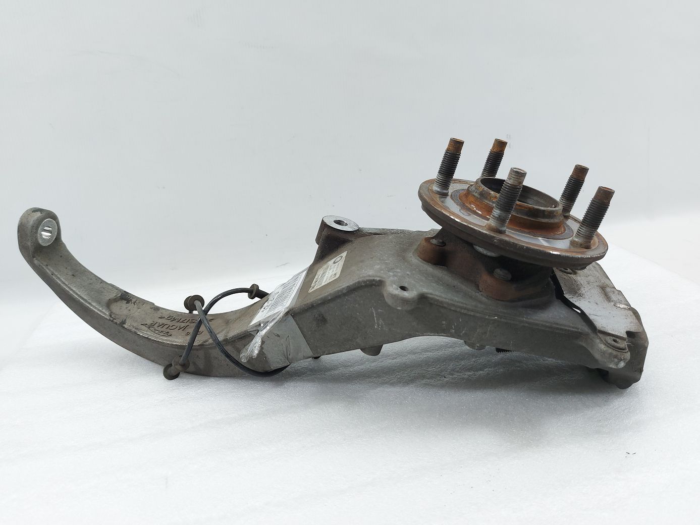 Xf Поворотний кулак передній лівий Jaguar XF 2009-2013 C2P23584 Jaguar XF 2 Xf Поворотний кулак передній лівий Jaguar XF 2009-2013 C2P23584 Jaguar XF 2