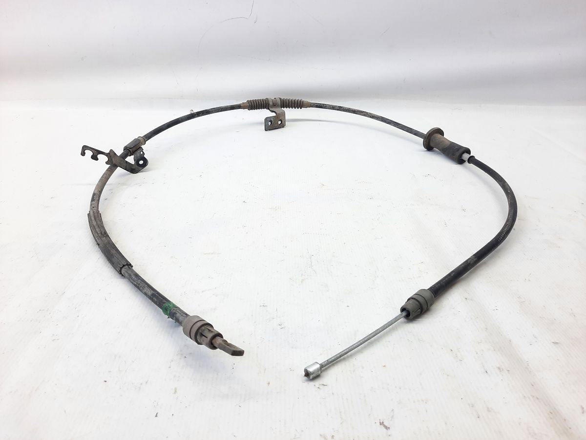 Dart Трос стояночного тормоза правый Dodge Dart 2013-2019 68232030AA Dodge Dart 9