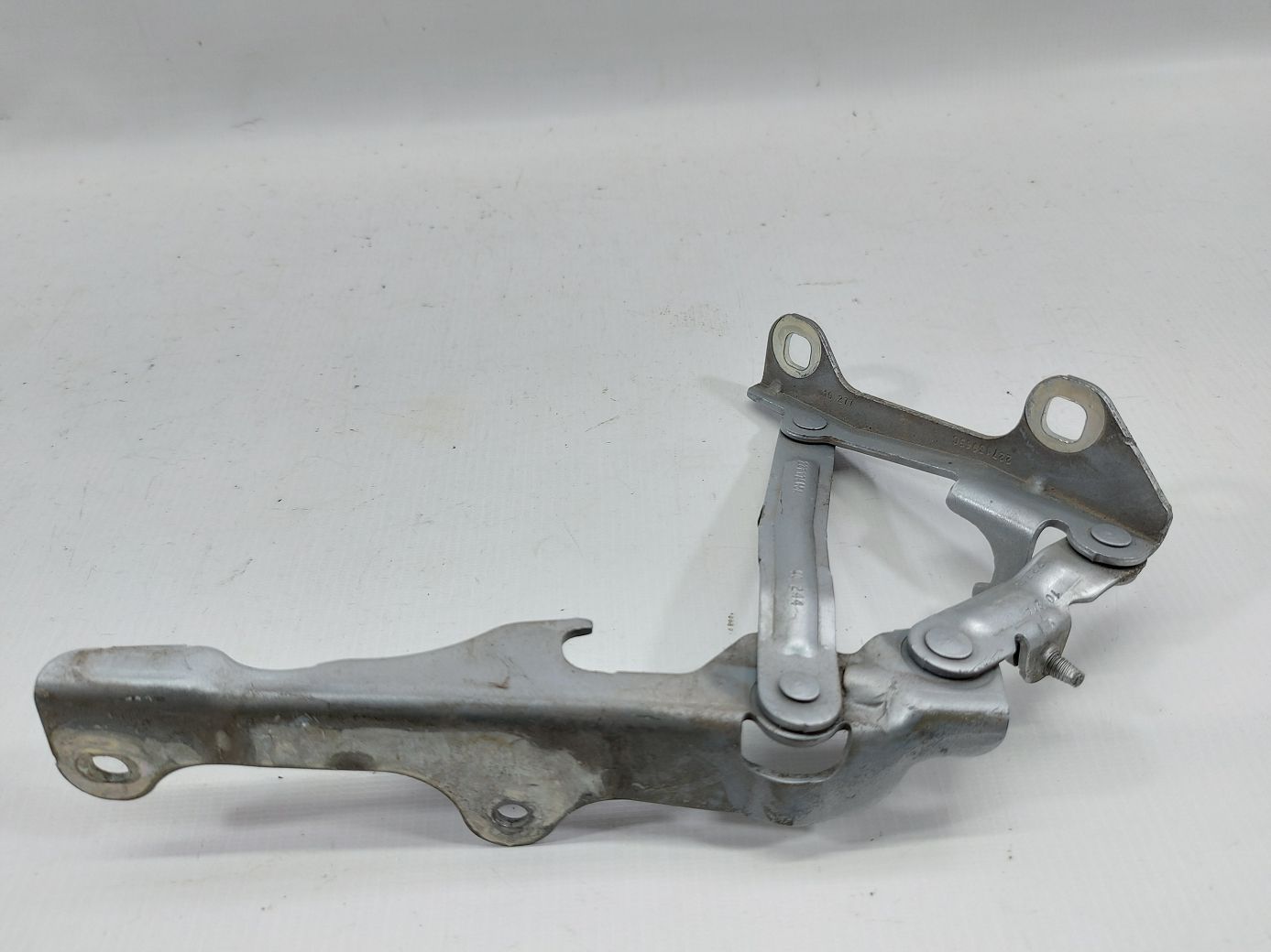 Hhr Петля капота ліва Chevrolet HHR 2006-2011 22713966 Chevrolet HHR 3 Hhr Петля капота ліва Chevrolet HHR 2006-2011 22713966 Chevrolet HHR 3