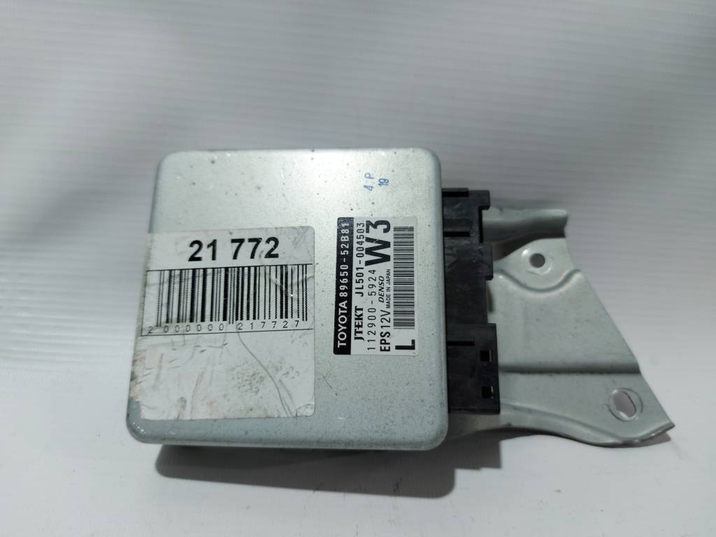 Prius c. Блок управления рулевым механизмом Toyota Prius C 2012-2013 8965052B81 Toyota Prius C