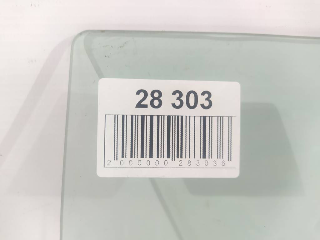 Accent hatchback Стекло двери задней левой Hyundai Accent Hatchback 2012-2017 834111R010 Hyundai Accent Hatchback 4