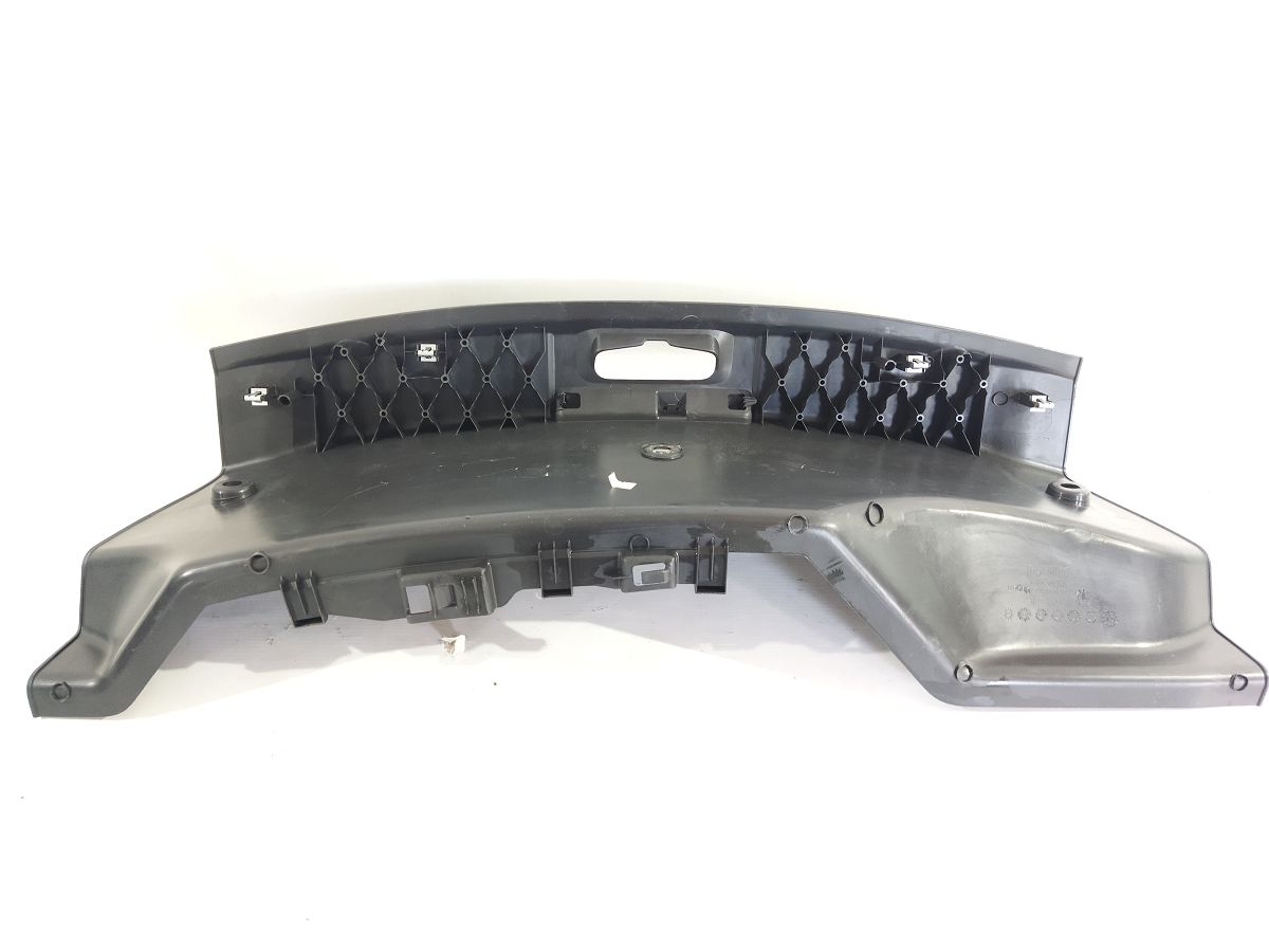 Fiesta Накладка отвору багажника Ford Fiesta 2011-2019 BE8Z5440374AA Ford Fiesta 4