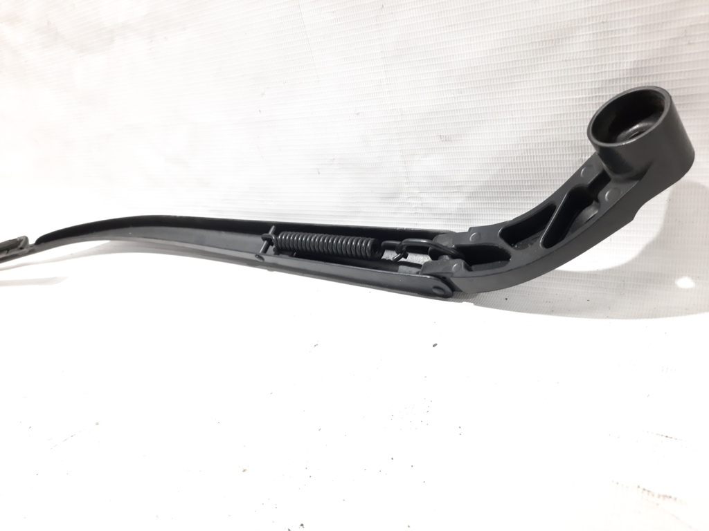 3 Рычаг стеклоочистителя левый Mazda 3 2014-2018 BHN967321 Mazda 3 15