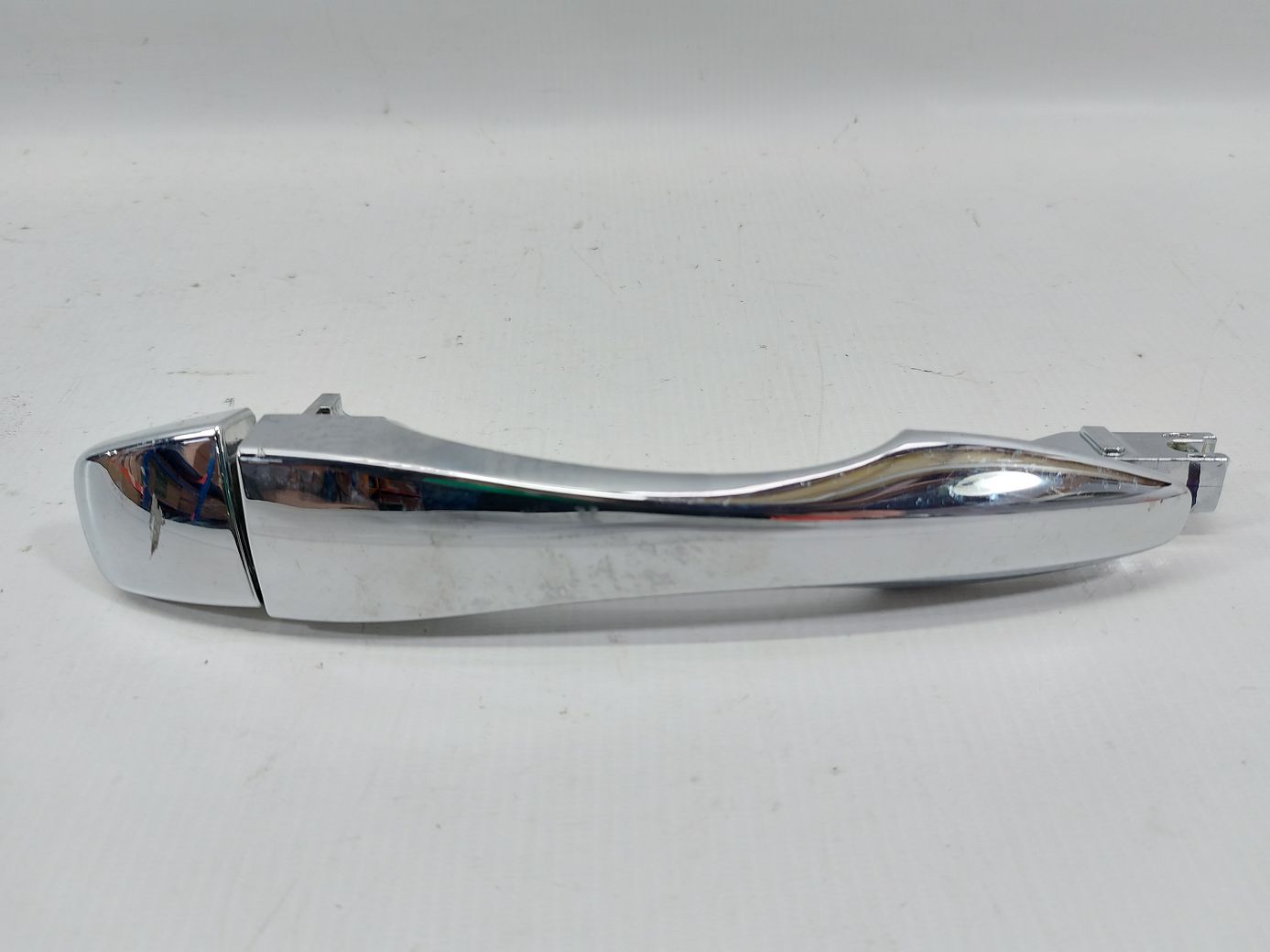 Sentra. Ручка дверей задньої лівої зовнішня (хром) Nissan Sentra 2013-2019 826409N00A Nissan Sentra