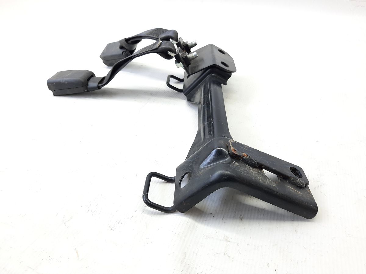 Sentra Крепление заднего сидения правое Nissan Sentra 2013-2017 883423SA0A Nissan Sentra 5