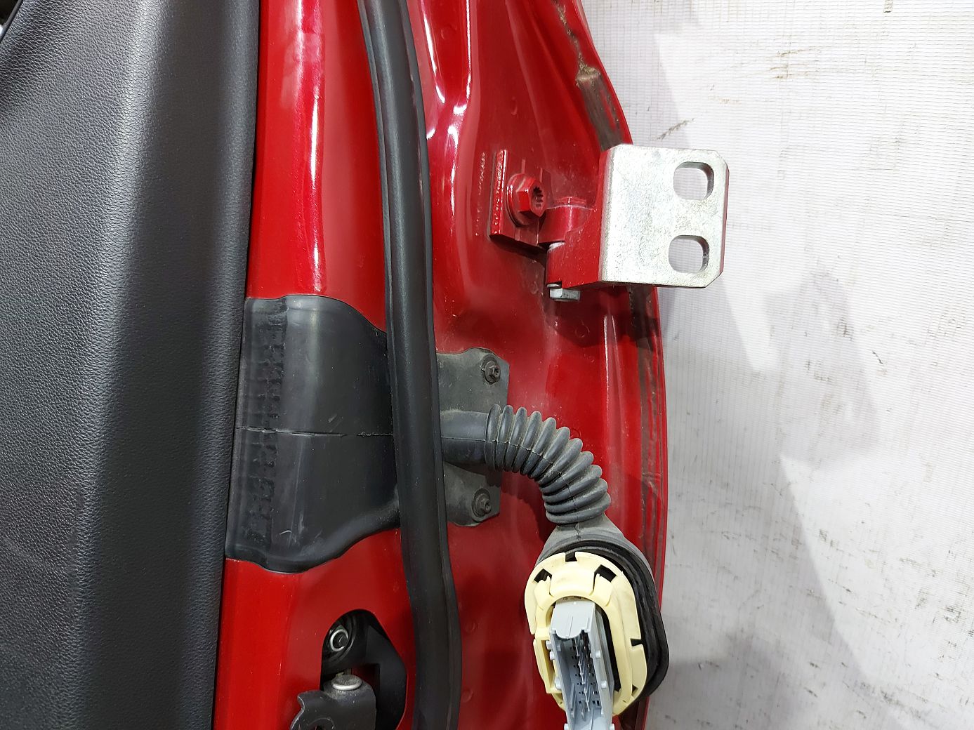 Dart Дверь задняя левая (красная) Dodge Dart 2013-2019 68158727AD Dodge Dart 13