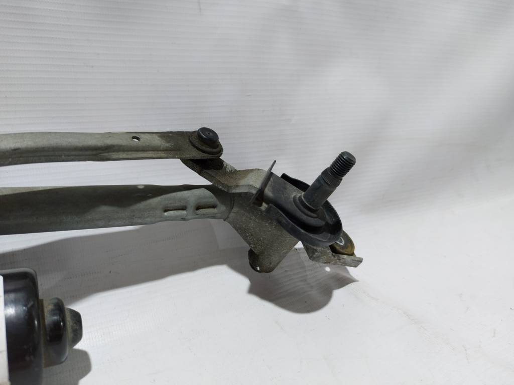 Veloster Механизм стеклоочистителя Hyundai Veloster 2012-2017 98700-2V000 Hyundai Veloster 2