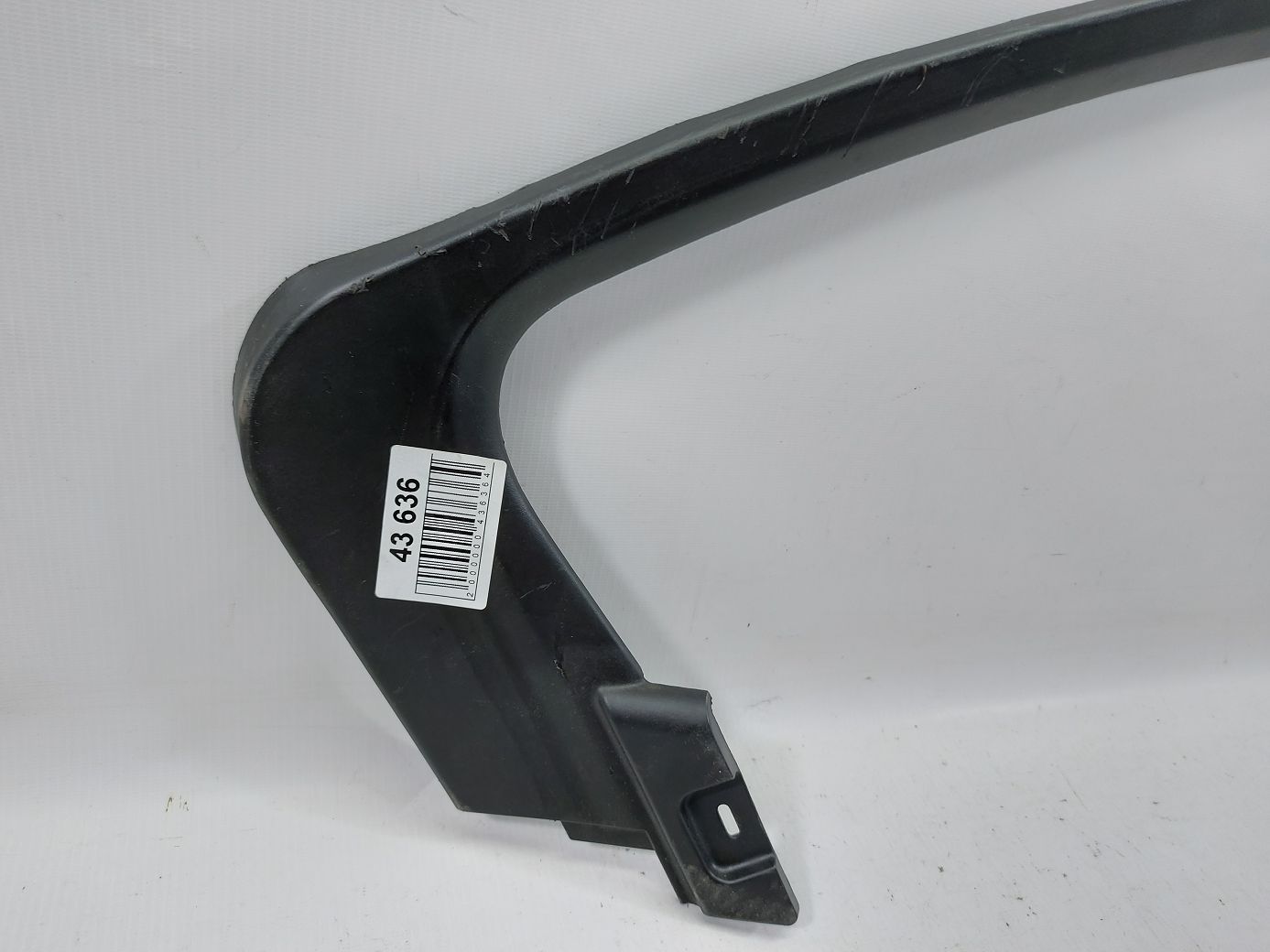 Volt Накладка арки двери задней левой Chevrolet Volt 2011-2015 22785438 Chevrolet Volt 2