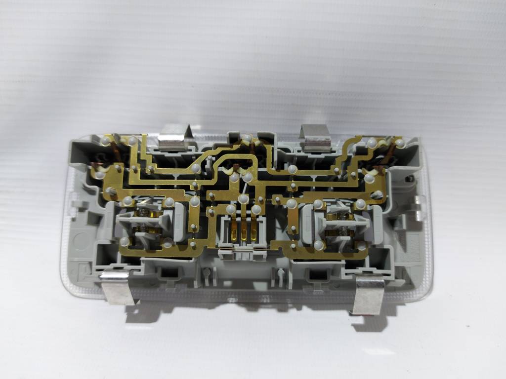 Prius c Плафон передній обшивки даху Toyota Prius C 2012-2019 8126052120B0 Toyota Prius C 3