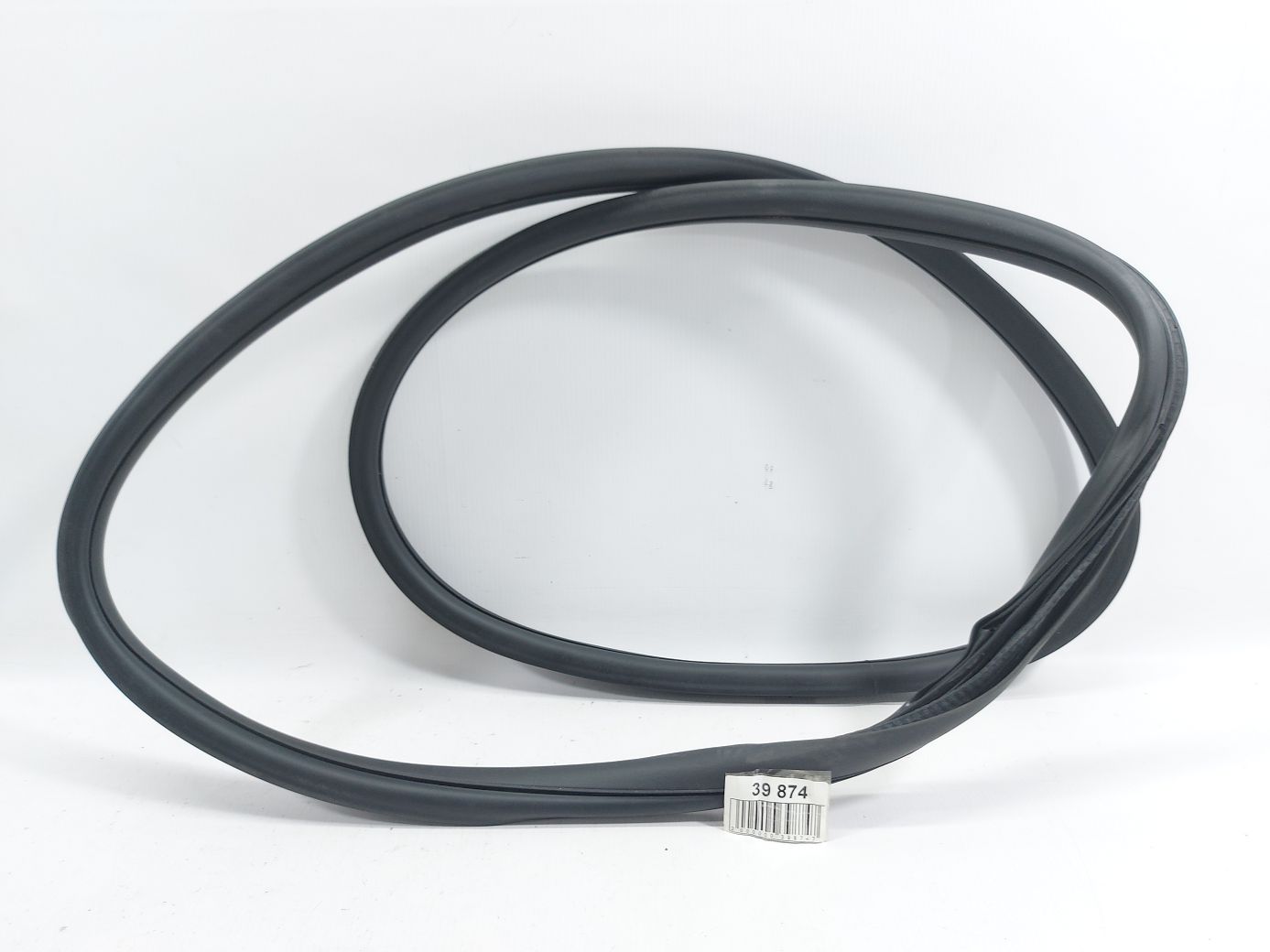 Ats. Ущільнювальна гумка отвору дверей задньої лівої/правої Cadillac ATS 2013-2016 23124161 Cadillac ATS