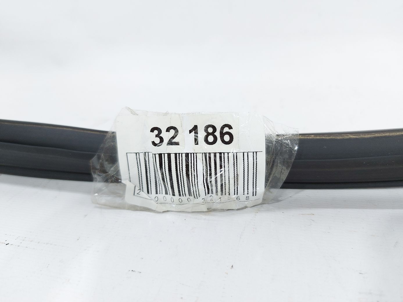 Journey Направляющая резинка стекла двери передней правой Dodge Journey 2009-2020 5076870AF Dodge Journey 4