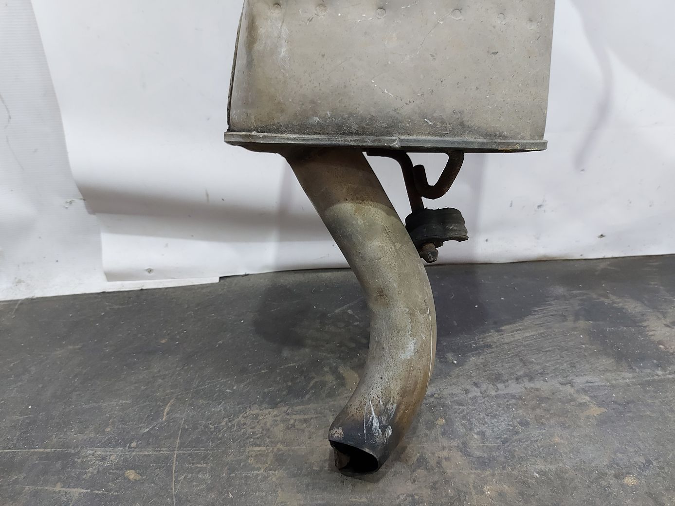 Equinox Вихлопна труба задня частина Chevrolet Equinox 2010-2017 23442413 Chevrolet Equinox 3