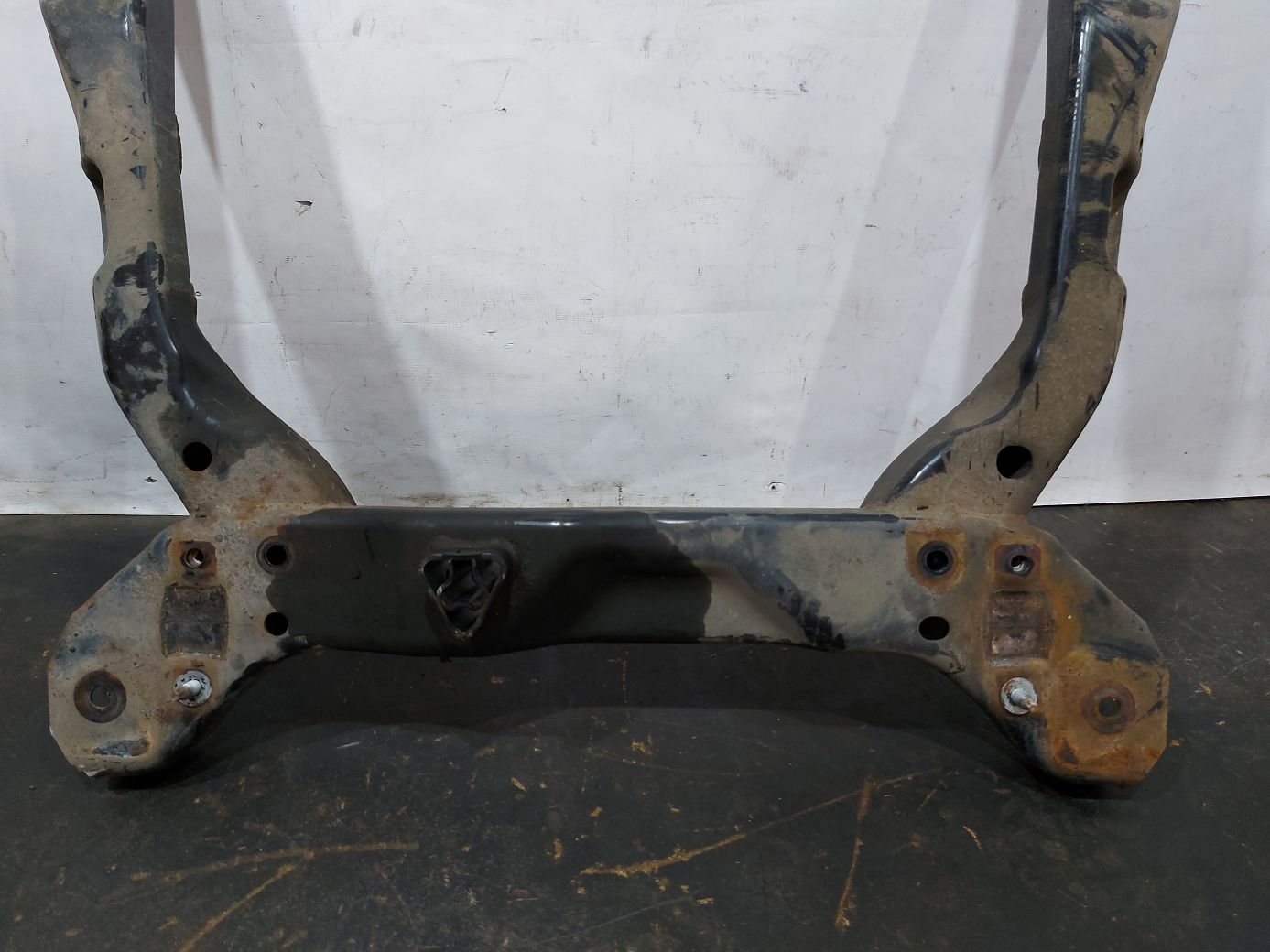 Hhr Подрамник передний Chevrolet HHR 2006-2011 15917891 Chevrolet HHR 2