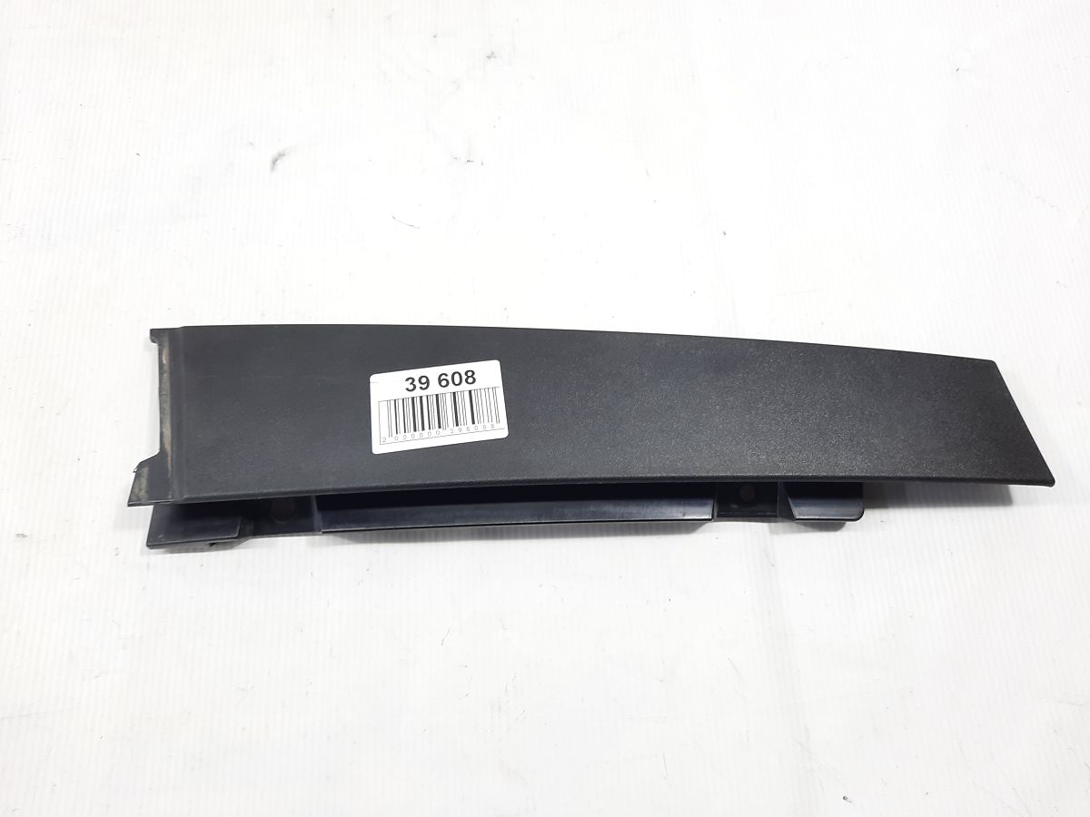 Cruze Накладка дверей задніх лівих зовнішня Chevrolet Cruze 2016-2019 39085709 Chevrolet Cruze 2