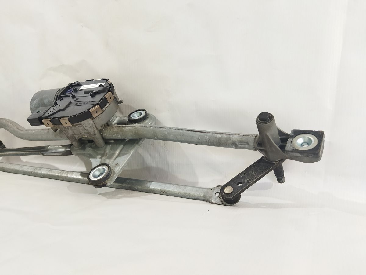 S60 Трапеция рычагов стелоочистителя Volvo S60 2011-2018 30753493 Volvo S60 3