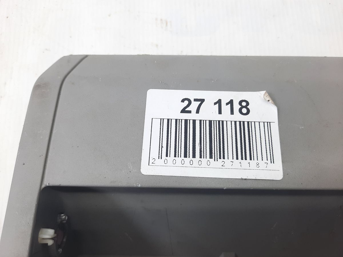 Prius Плафон потолочный передний Toyota Prius 2003-2009 1D111022G Toyota Prius 7