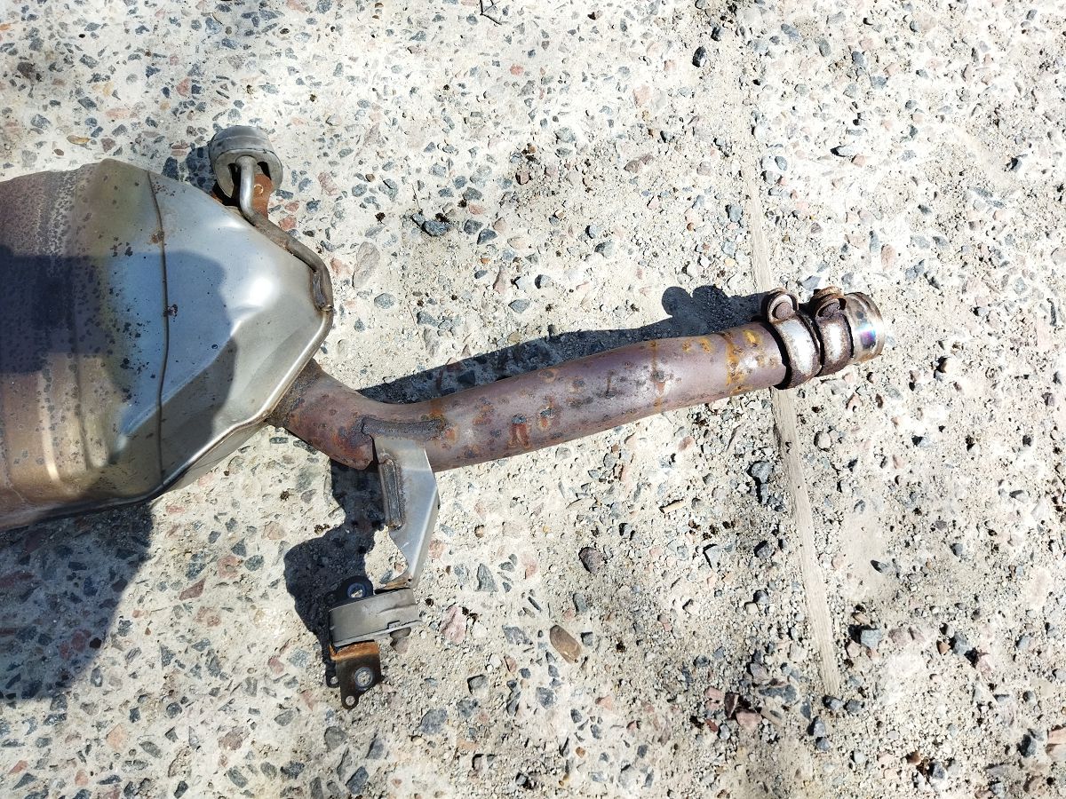 A4 Вихлопна труба (задня частина) Audi A4 2013-2016 8K0253409BE Audi A4 5