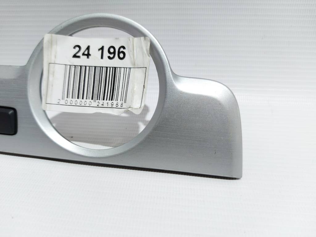 Passat Накладка перемикача освітлення Volkswagen Passat 2012-2013 561857211BNV1 Volkswagen Passat 2 Passat Накладка перемикача освітлення Volkswagen Passat 2012-2013 561857211BNV1 Volkswagen Passat 2