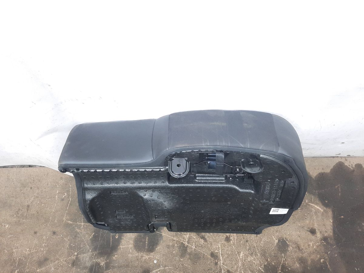 Trax Нижня частина заднього ряду сидінь ліва Chevrolet Trax 2017-2021 42527300 Chevrolet Trax 2