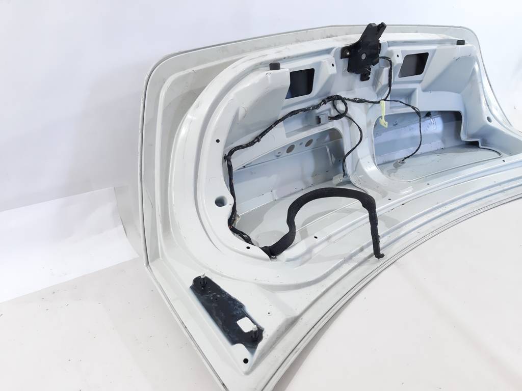 Mks Кришка багажника Lincoln MKS 2009-2012 8A5Z5440110A Lincoln MKS 5