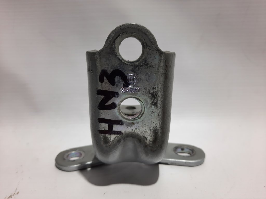 Sonata Петля дверей передньої правої низ/верх Hyundai Sonata 2005-2020 793202E000 Hyundai Sonata 7