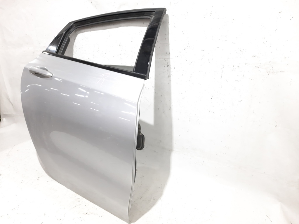 Dart Двері задні права Dodge Dart 2013-2019 68158726AD Dodge Dart 33